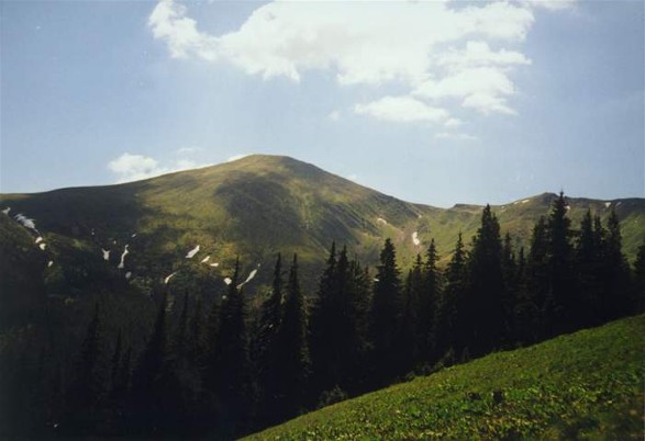 Image - Mount Hoverlia in Chornohora in the summer.