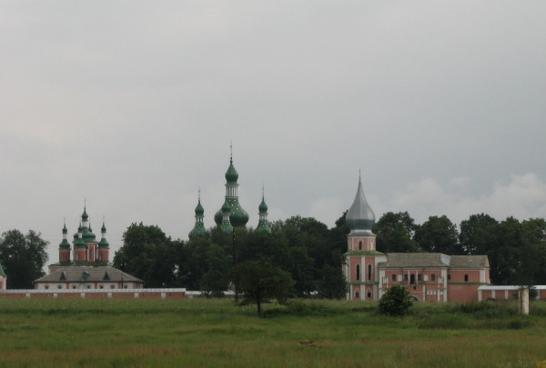 Image -- A view of the Hustynia Trinity Monastery.