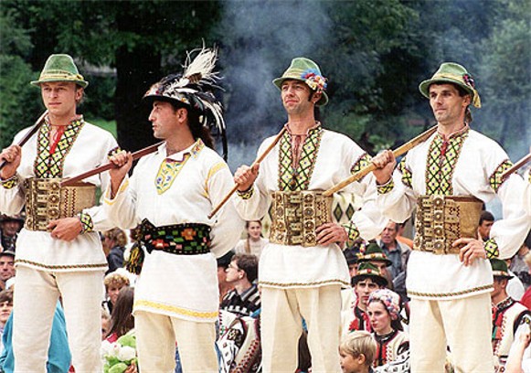 Image - Hutsuls in traditional dress.