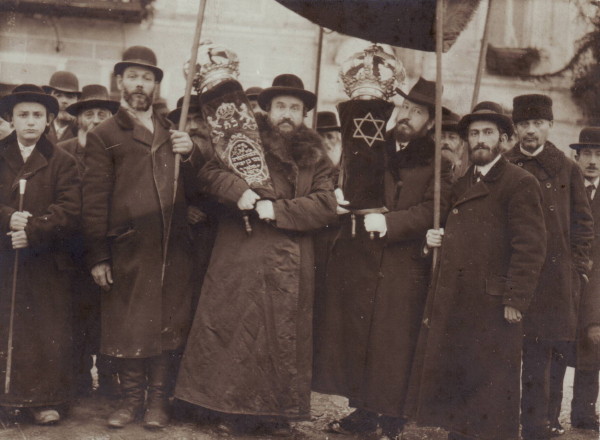 Image - Jews in Ukraine (1915 photo).