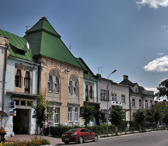 Image -- Kamianka-Buzka: town center.