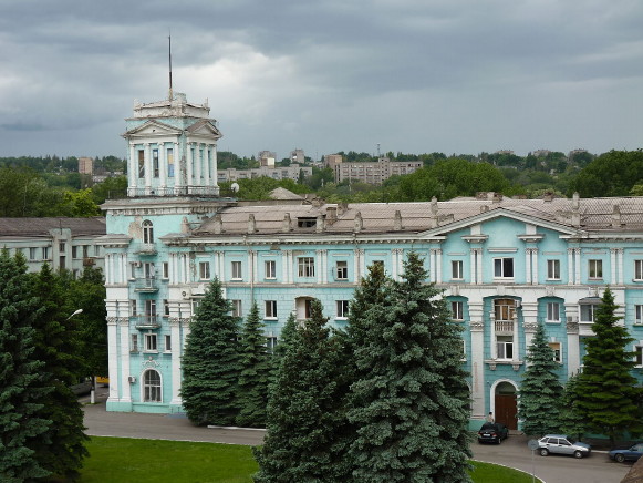 Image -- Kamianske: Central Library.