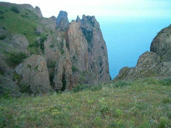 Image - The Kara-Dag ridge in the Crimean Mountains.