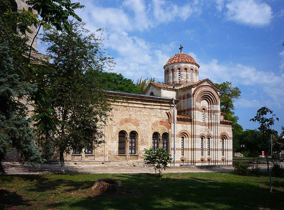 Image -- Kerch: Church of John the Baptist (10th century).