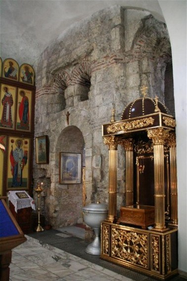 Image - Kerch: The interior of the Church of John the Baptist (10th century).