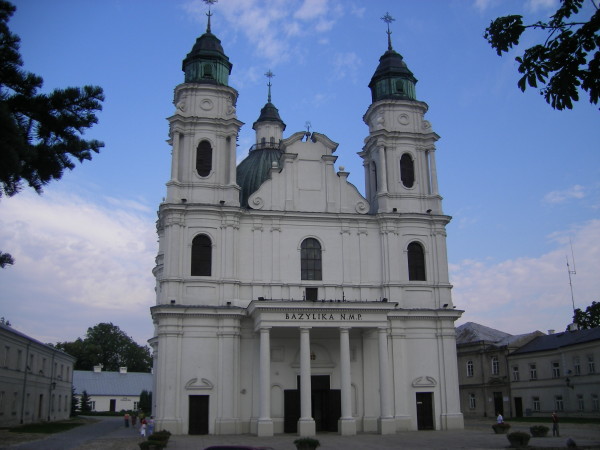 Image -- Kholm (Chelm): Cathedral of the Holy Mother of God (originally built in the 13th century; built anew in 1739-57).