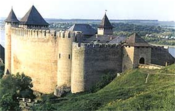 Image - North tower of the Khotyn castle.
