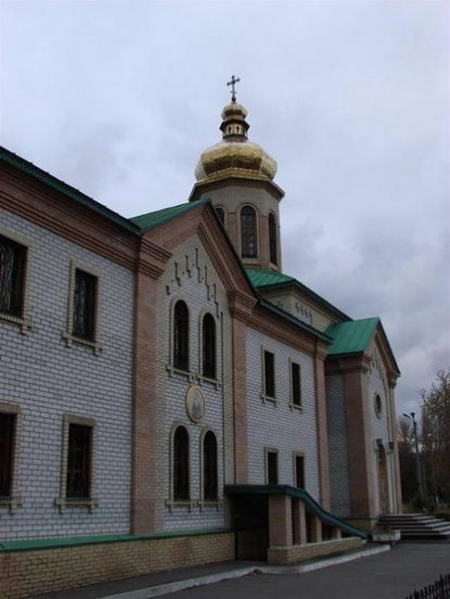 Image -- Kremenchuk: Holy Trinity Church.