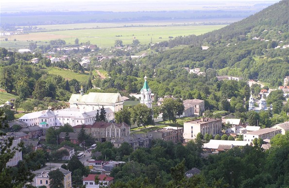 Image -- A panorama of Kremianets.