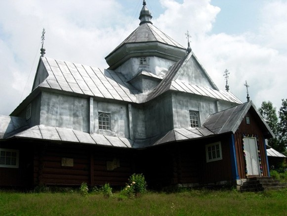 Image - A church in Kryvorivnia in the Hutsul region.