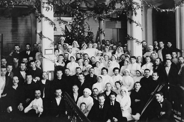 Image -- Kyiv Military Hospital (ca 1915).