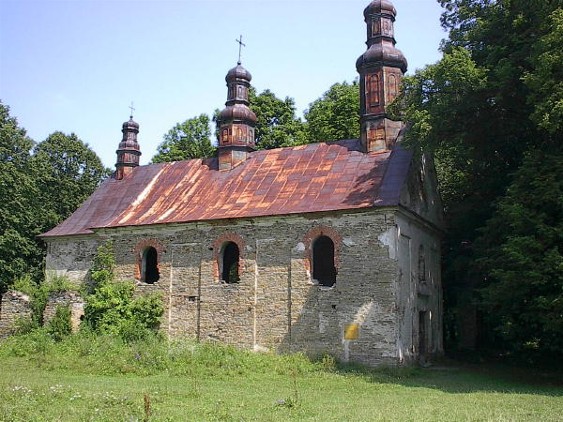 Image - Ruins of a Greek-Catholic church in the village of Krolyk Voloskyi in the Lemko region.