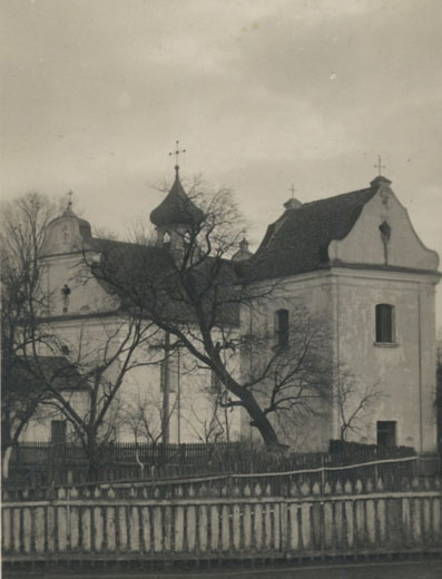 Image -- Liuboml: Holy Trinity Roman Catholic Church (old photo).