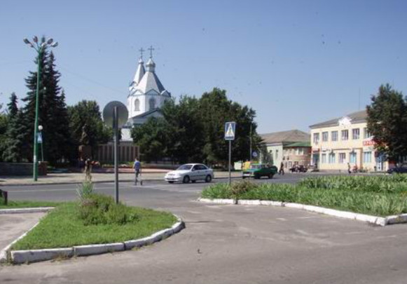 Image - Lokhvytsia: town center.