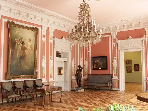 Image -- Lviv Art Gallery (interior).