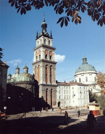 Image -- The Church of the Lviv Dormition Brotherhood (built 1591-1631) and the Korniakt Tower (1578).