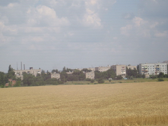 Image - Marinka, Donetsk oblast: residential district.