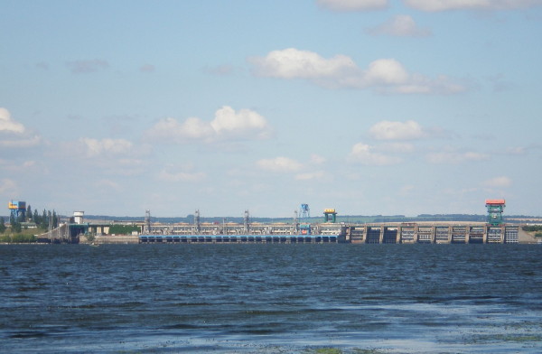 Image - The Middle Dnipro Hydroelectric Station.