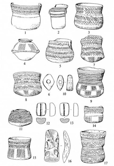 Image - Middle-Dnipro culture artefacts.