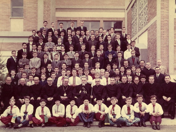 Image - Minor seminary students in Rome with Cardinal Yosyf Slipyj.