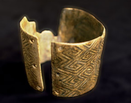 Image - A mammoth-bone bracelet excavated at the Mizyn archeological site.