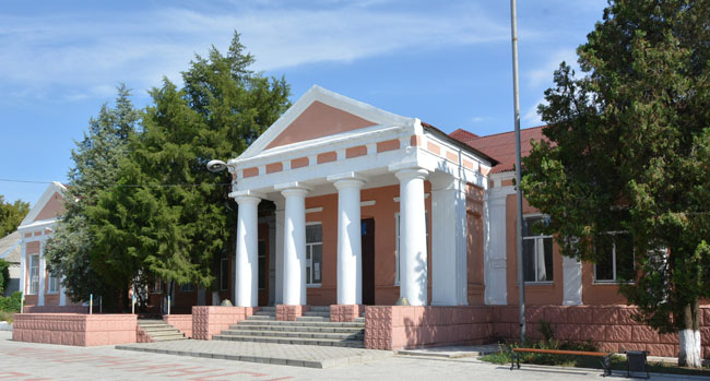 Image - Molochansk, Zaporizhia oblast: German school.