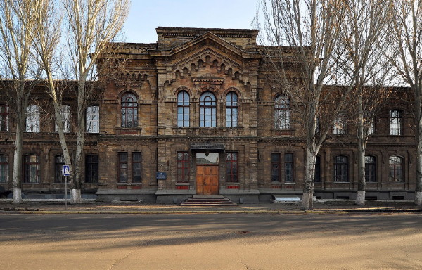 Image - Mykolaiv National University of Shipbuilding (main building).