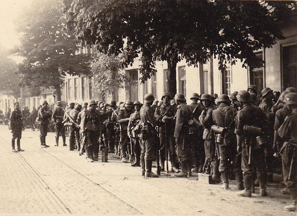 Image - The Nachtigall soldiers on the outskirts of Lviv (30 June 1941).
