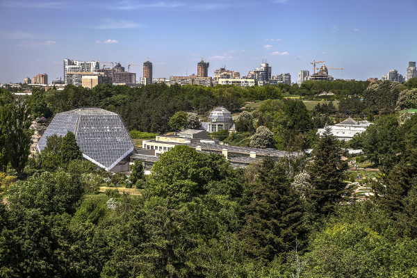 Image -- The National Botanical Garden in Kyiv.