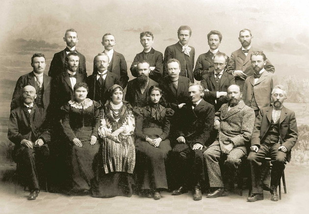 Image - Members and board of the Shevchenko Scientific Society (NTSh) in Lviv in 1898.