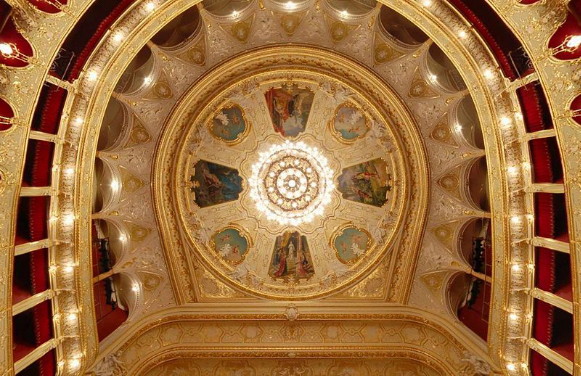 Image - The Odesa Opera and Ballet Theater (ceiling).