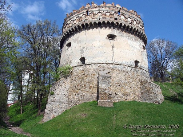 Image - The Round Tower of the Ostrih castle (14th-16th century). 