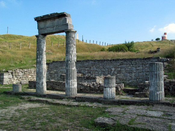 Image - The ruins of Panticapaeum, the former capital of the Bosporan Kingdom. Near Kerch in the Crimea.