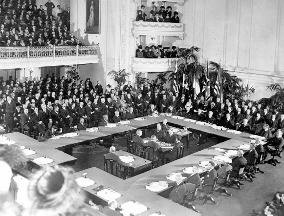 Image - A photo from the Paris Peace Conference (1919). 