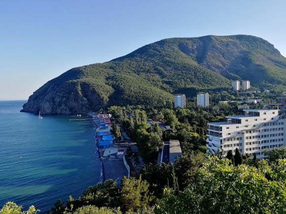 Image - Partenit (and Mt Aiu-Dag), Crimea, Ukraine.