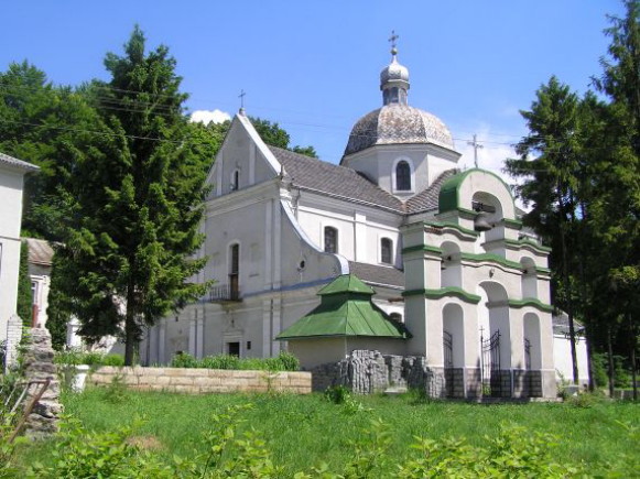 Image -- Plisnesk monastery church.