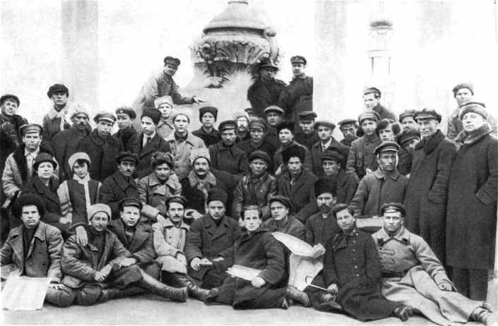 Image - Members of the Pluh writers' union (Kharkiv, 1923)