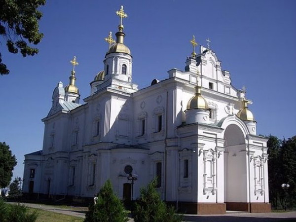 Image -- Poltava: The Elevation of the Cross Cathedral (1689-1709).