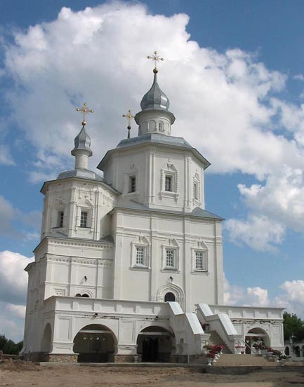 Image - Putyvl: Cathedral of the Nativity of the Theotokos of the Movchanskyi (Molchany) Monastery.