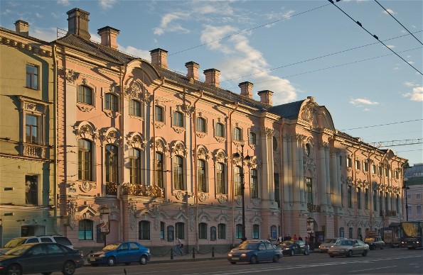 Image -- Bartolomeo Francesco Rastrelli: the Stroganov palace in Saint Petersburg.