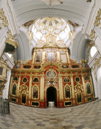 Image - Saint Andrew's Church (Kyiv): Iconostasis.