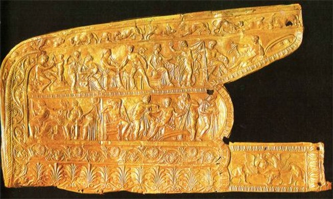 Image - A gold ornament for a quiver found in the Scythian Melitopol kurhan.