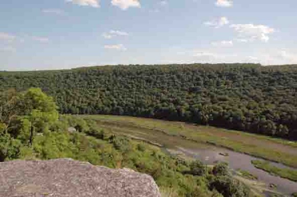 Image -- The Seret River flowing through Ternopil oblast.