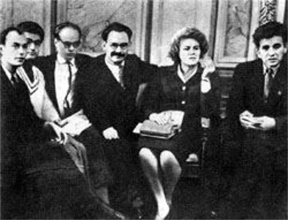 Image -- Shistdesiatnyky: Mykola Vinhranovsky, Ivan Dziuba, Ivan Drach, Ivan Svitlychny, Lina Kostenko, Yevhen Sverstiuk (October 1963).