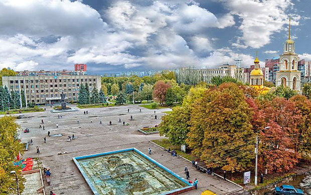 Image -- Sloviansk, Donetsk oblast: city center.