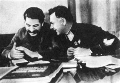 Image - Joseph Stalin and Kliment Voroshilov (December 1935).