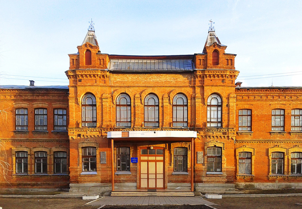 Image - Starobilsk, Luhansk oblast: the Luhansk National University (main building).