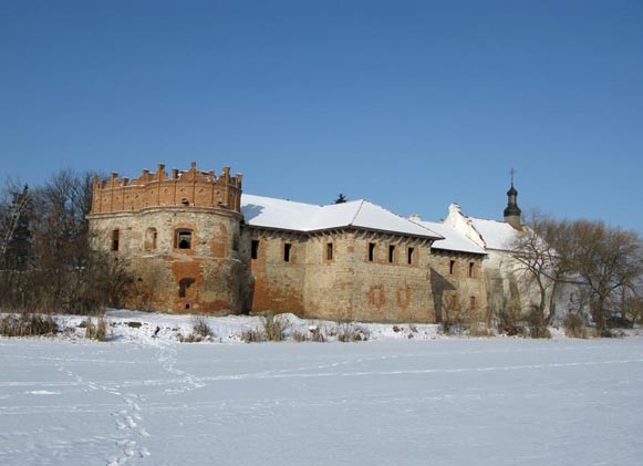 Image -- The Starokostiantyniv castle (1571).