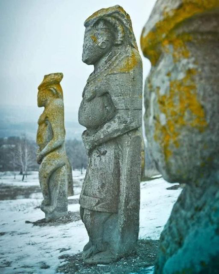 Image -- Stone babas in Kharkiv region