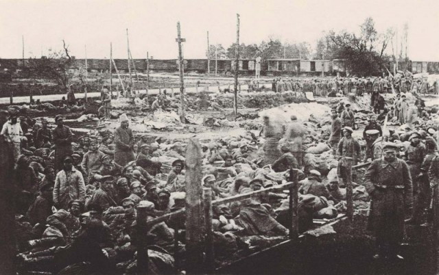 Image - Strzalkow (Poland) internment camp (1921).